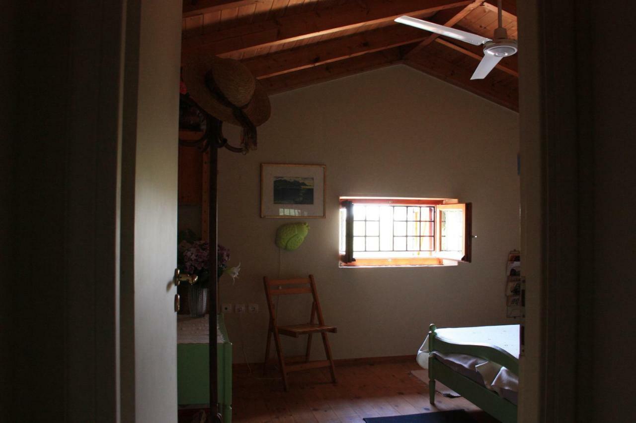 Mercouri Stone Cottage Korakokhórion 외부 사진