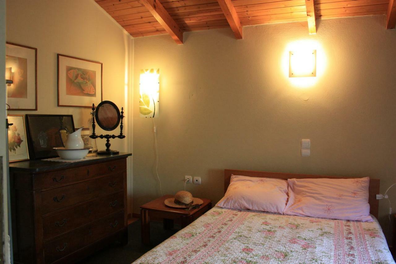 Mercouri Stone Cottage Korakokhórion 외부 사진